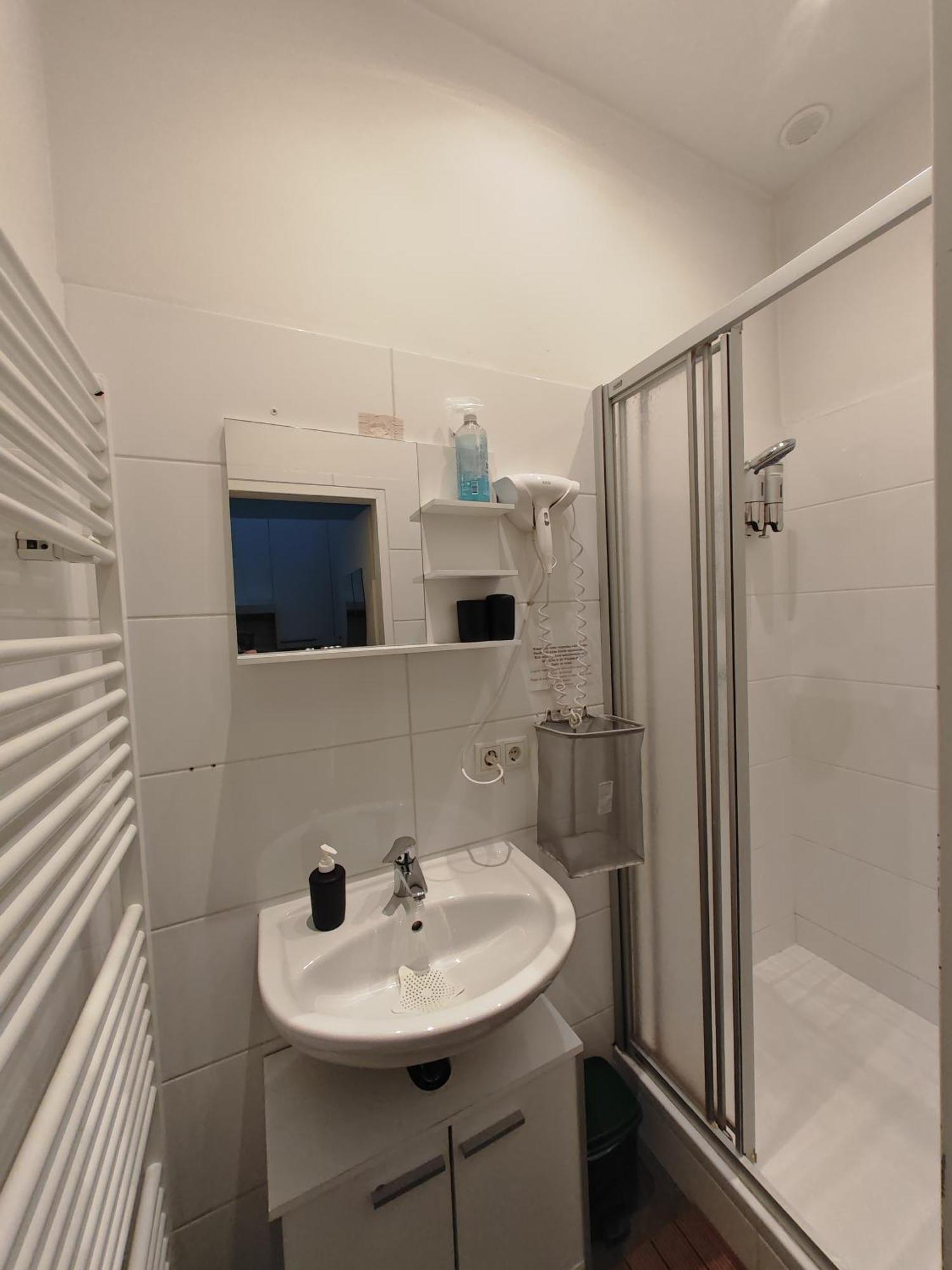 Abai Apartments 1150 Only Www-On-Line-Check-In & Selfservice Vienna Room photo